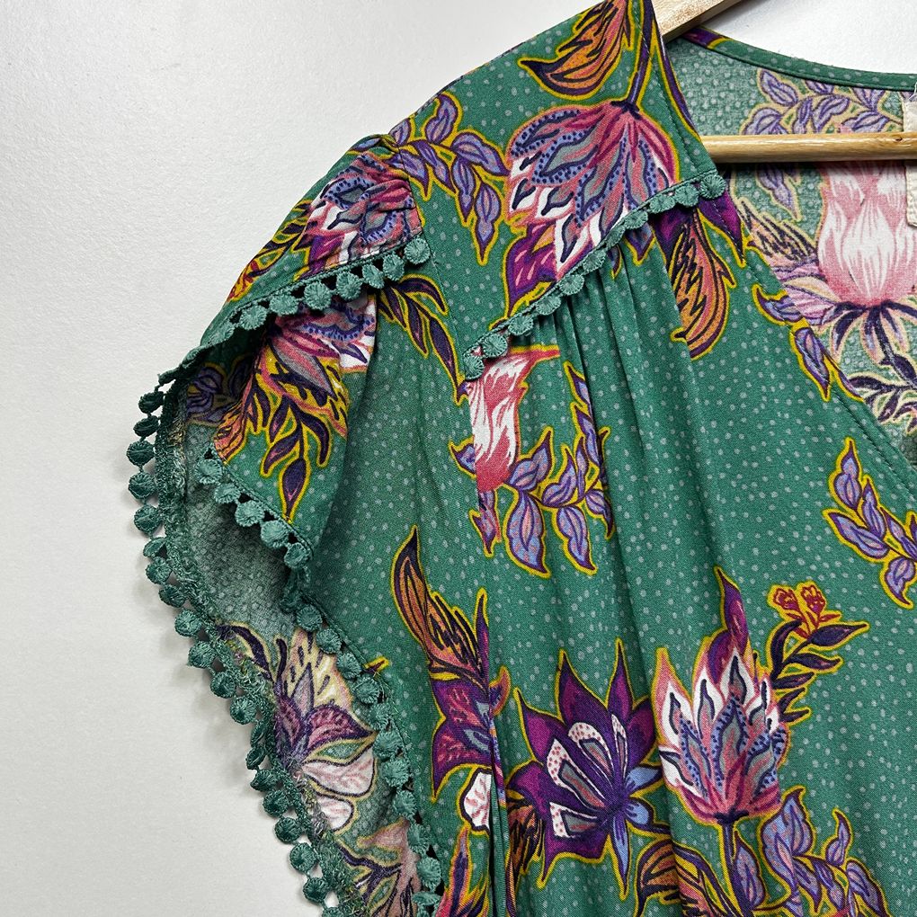 Dreamcatcher Green Floral Dress - Size 16