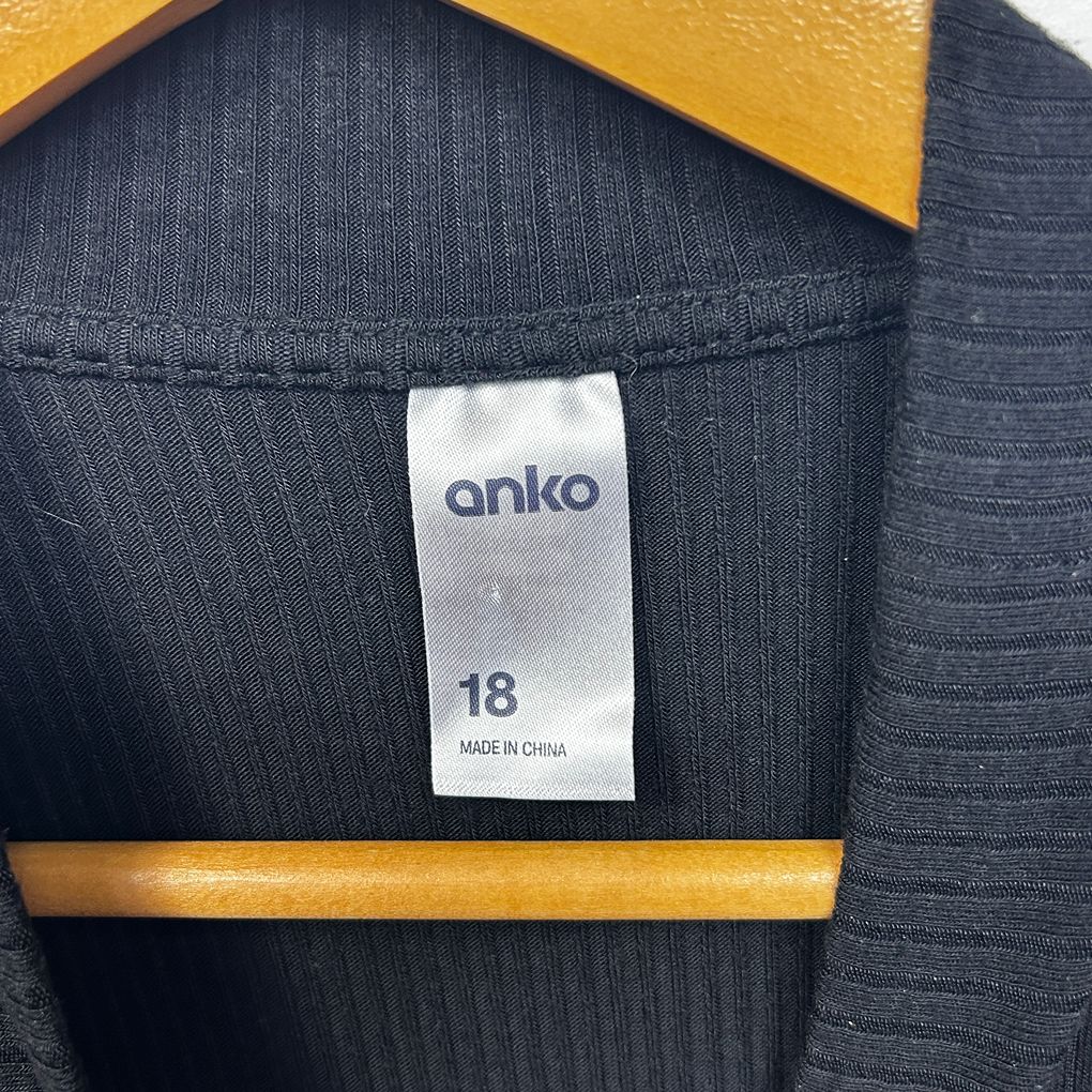Anko Black Top - Size 18