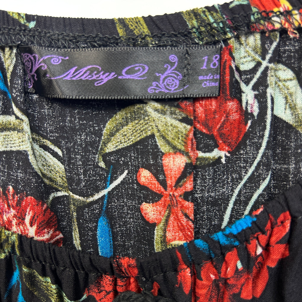 Missy Q Black Floral Top - Size 18
