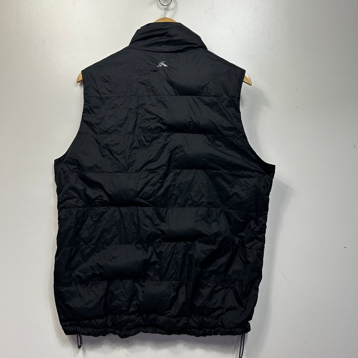 Macpac Black Puffer Vest - Size 16