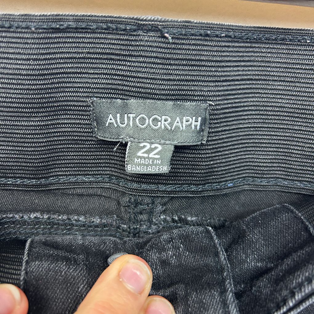 Autograph Black Plus Size Jeans - Size 22