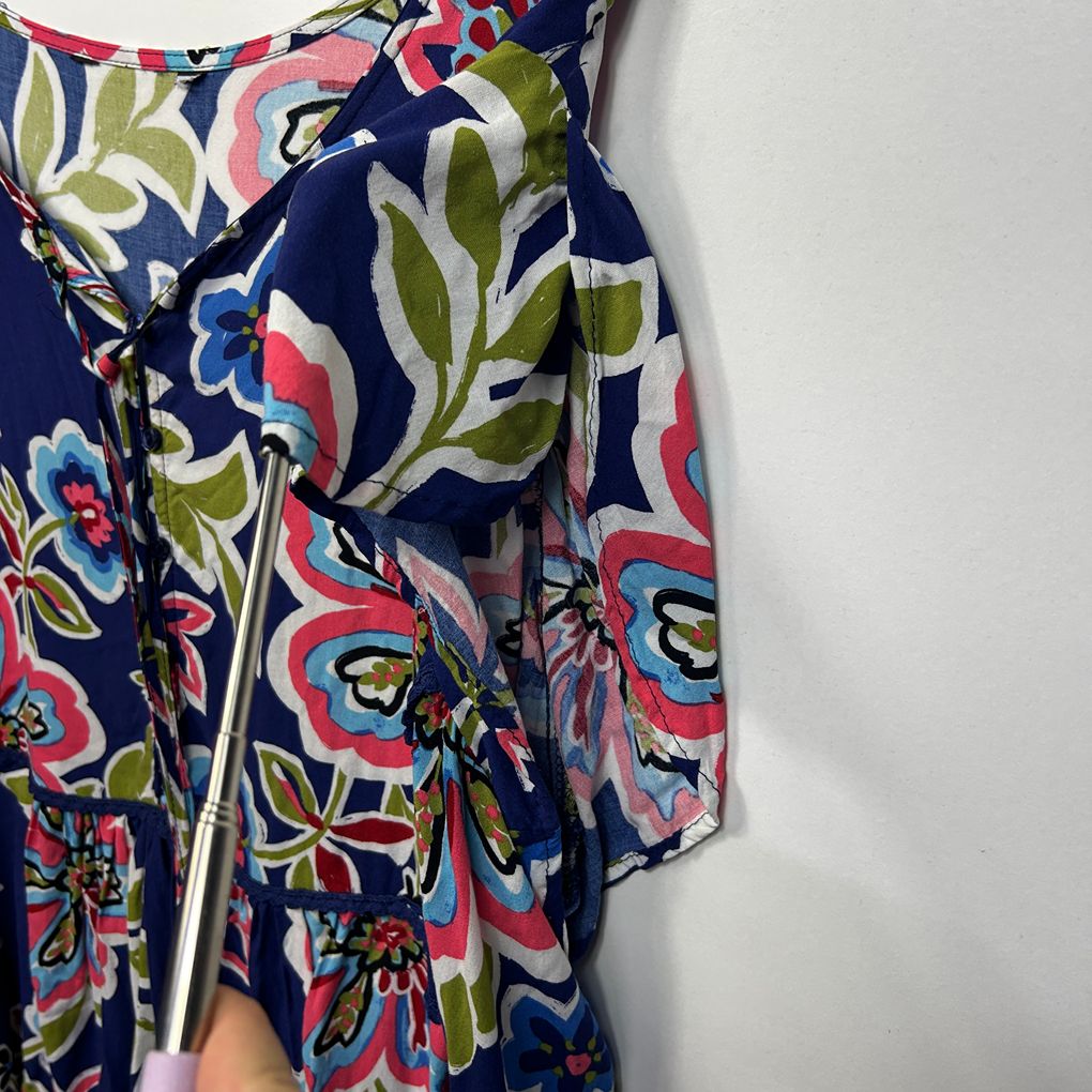 Navy Floral Top - Size 20/22