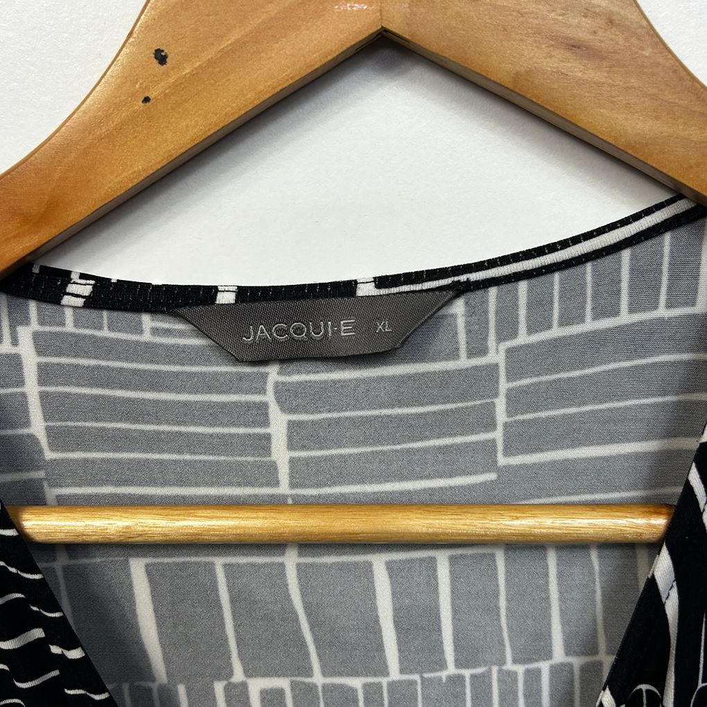 Jacqui E Black and White Print Dress - Size XL