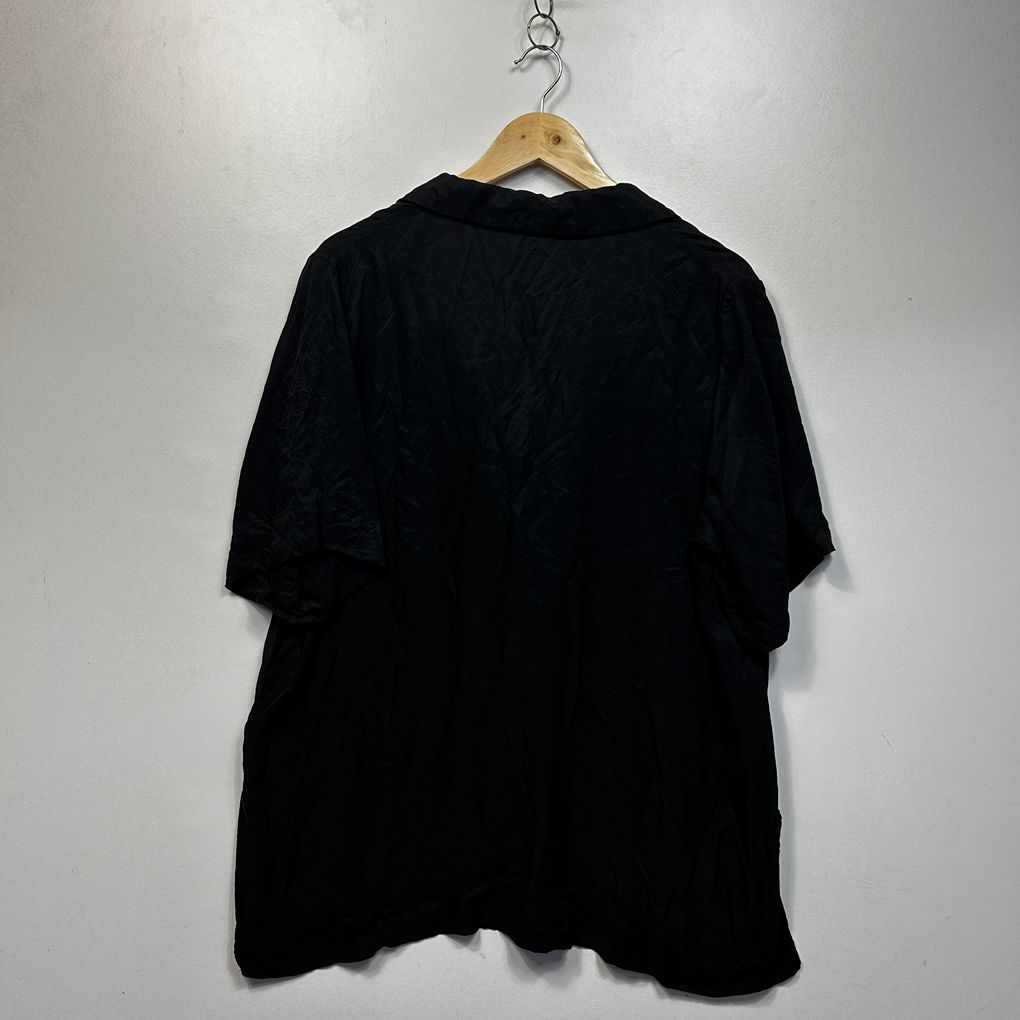 Decjuba Black Button Up Shirt - Size 16