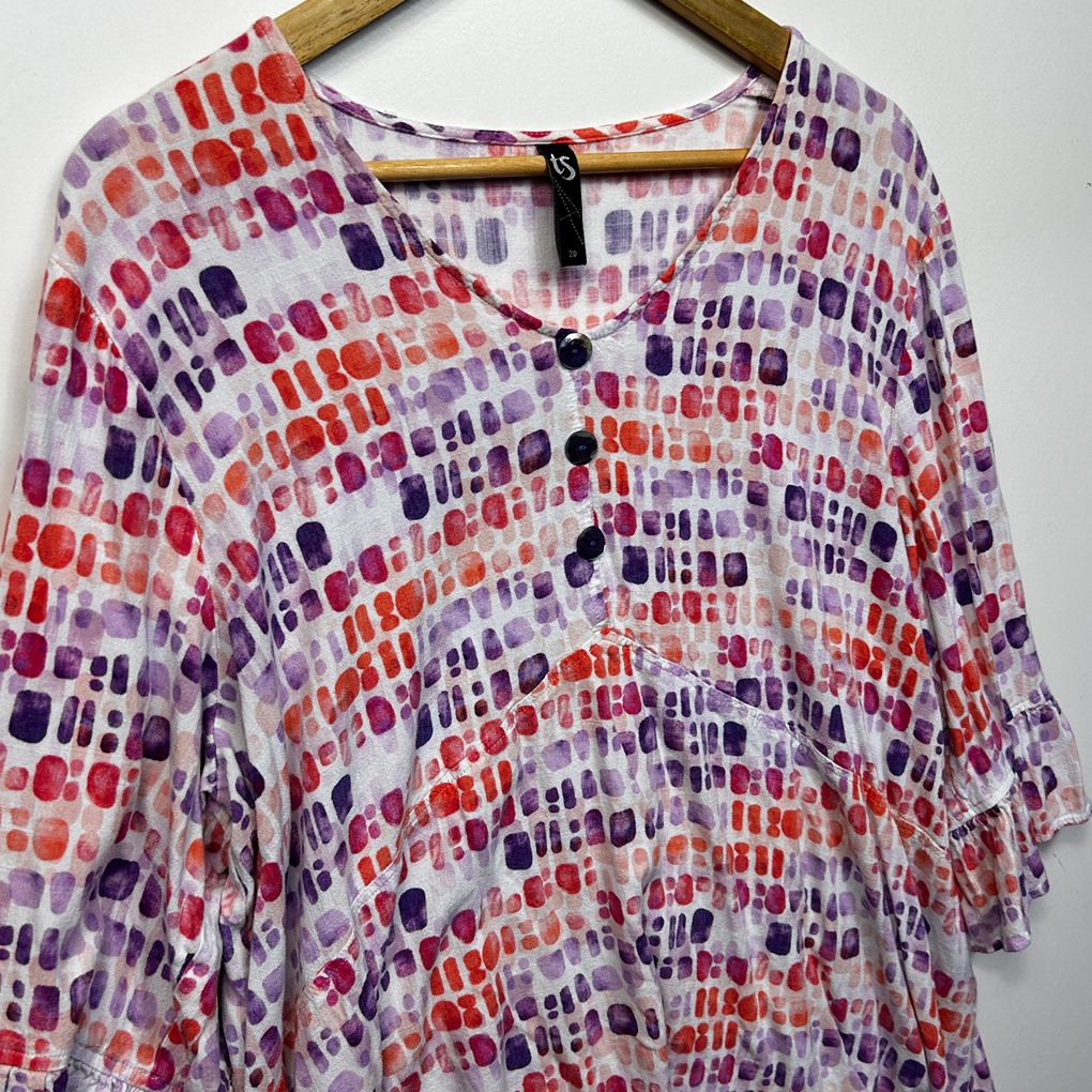 Taking Shape Multicoloured Plus Size Top - Size 20