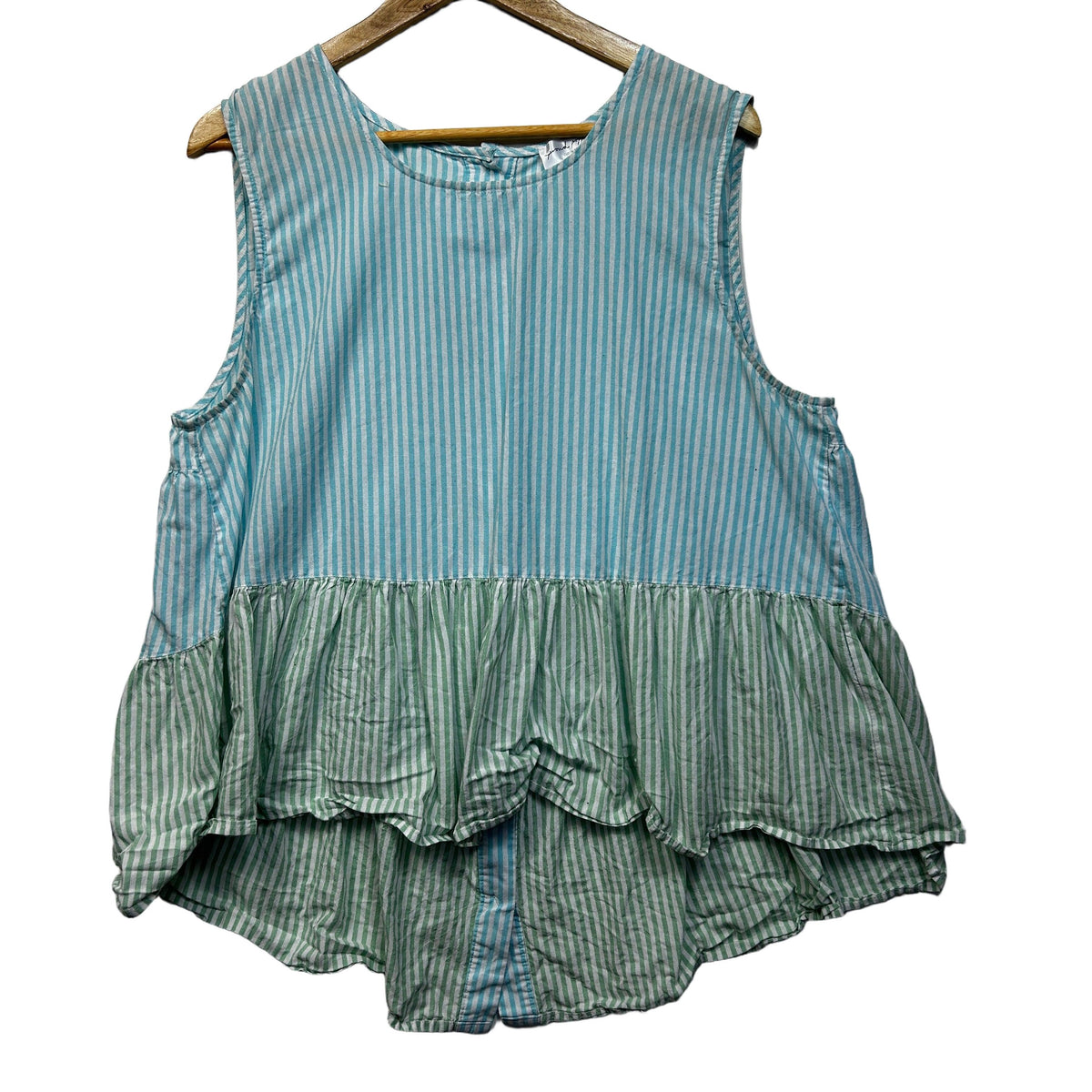 Proud Poppy Sleeveless Top - Size 18
