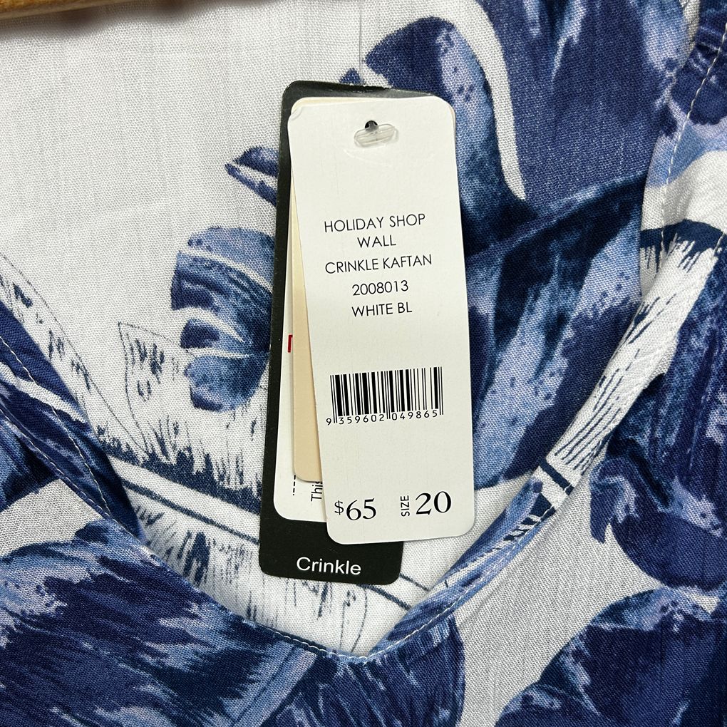 Millers Blue and White Palm Print Top - Size 20