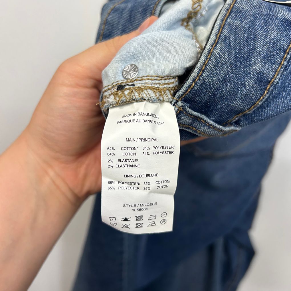 Beme Light Blue Mid Rise Short Length Plus Size Jeans - Size 26