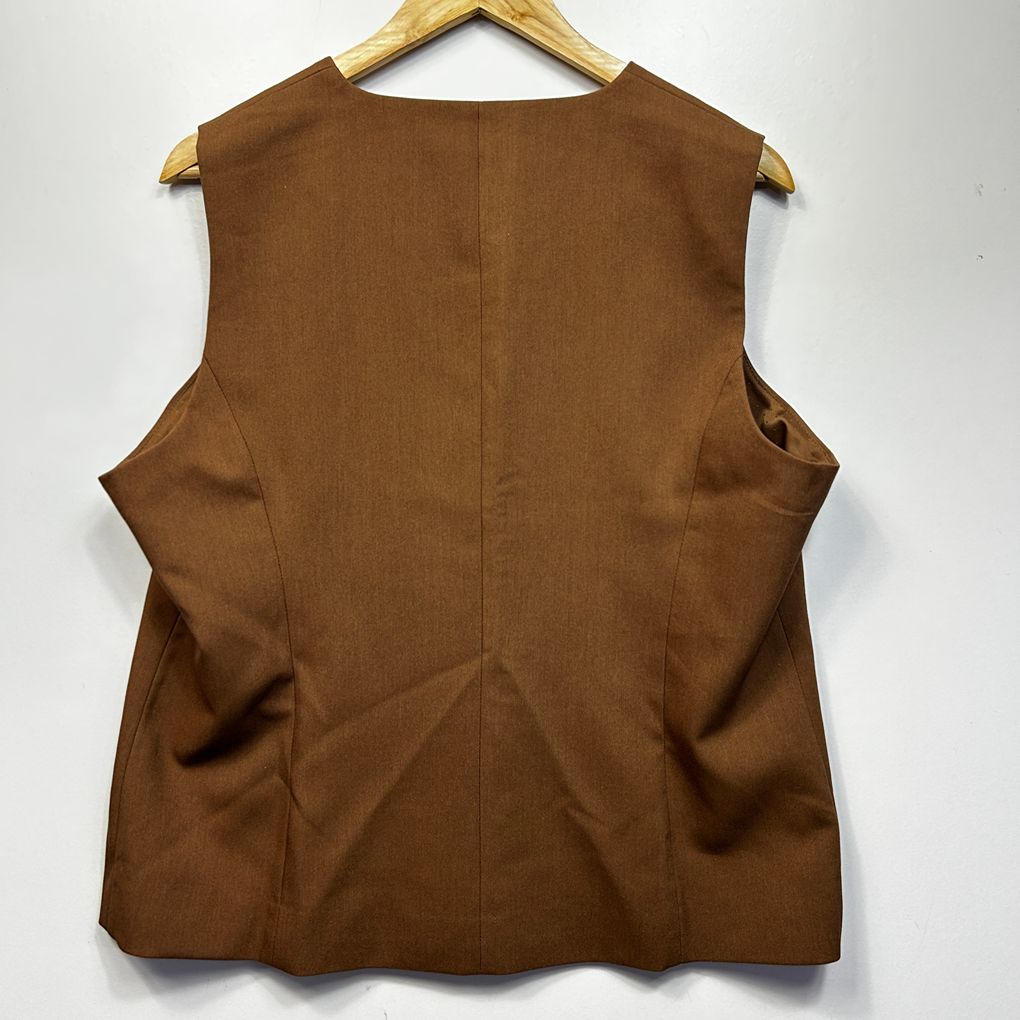 Preview Brown Sleeveless Vest - Size 18