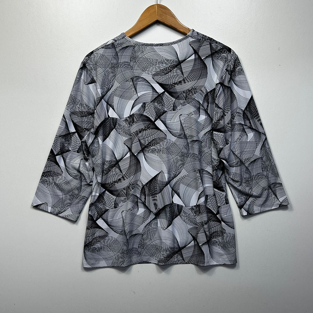 Liz Jordan White Black Print Top - Size L