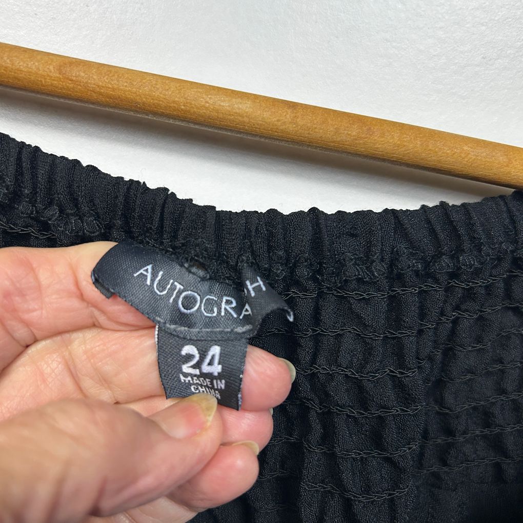 Autograph Black Top - Size 24