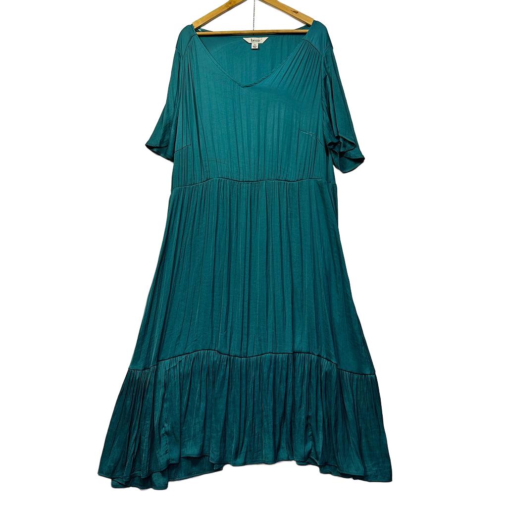 Beme Pleated Dress - Size 22