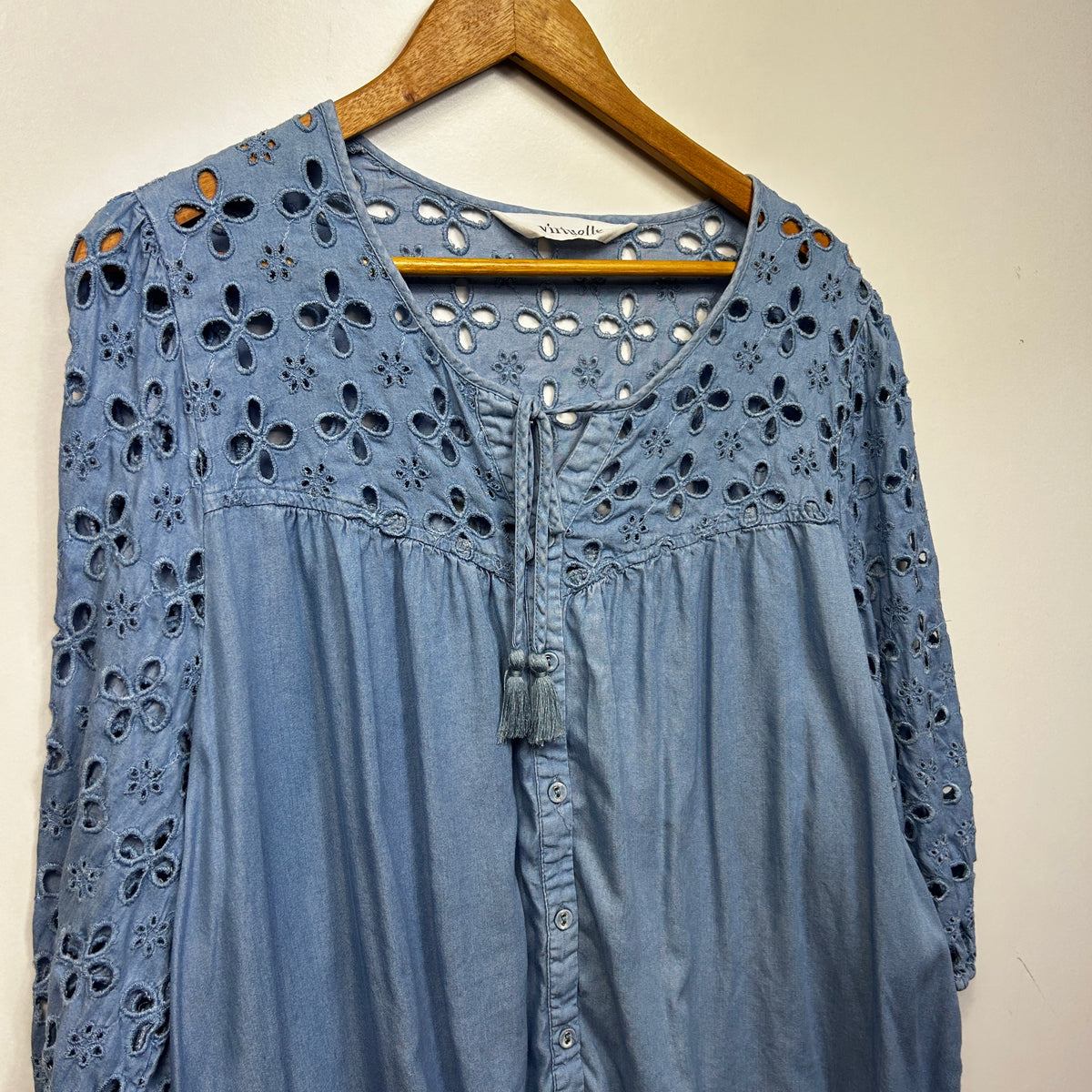 Virtuelle Blue Embroidered Plus Size Top - Size 18