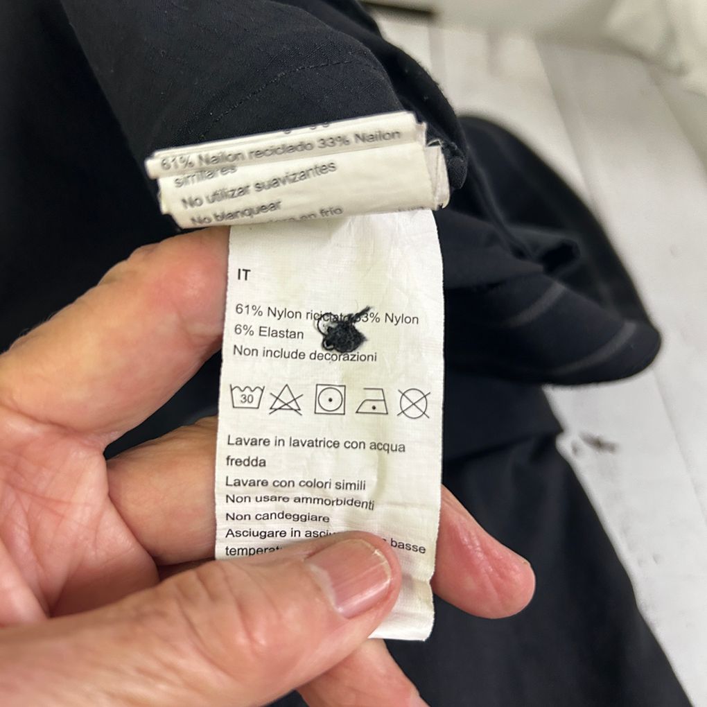 Kathmandu Black Cropped Cargo Pants - Size 18