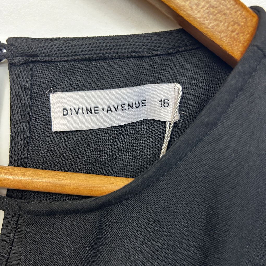 Divine Avenue Black Bell Sleeve Top - Size 16