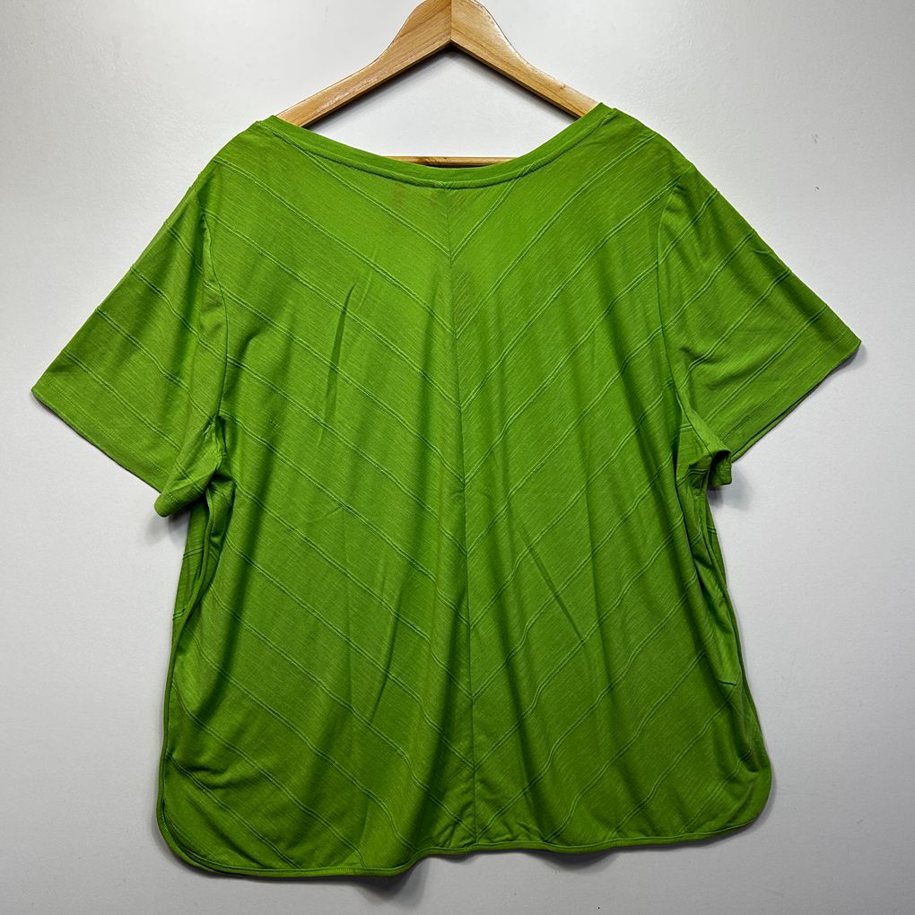 Millers Green Short Sleeve V Neck  Top - Size 22