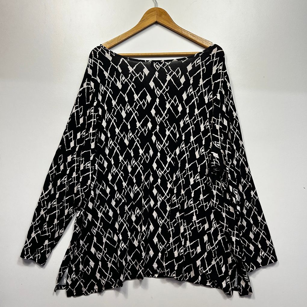 Autograph Black and White Print Top - Size 24/XXL