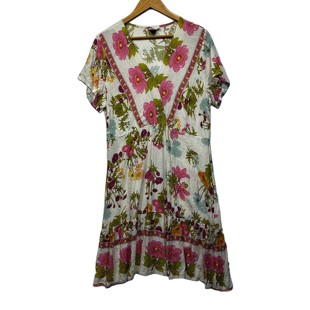 Silver Wishes White Floral Dress - Size 16