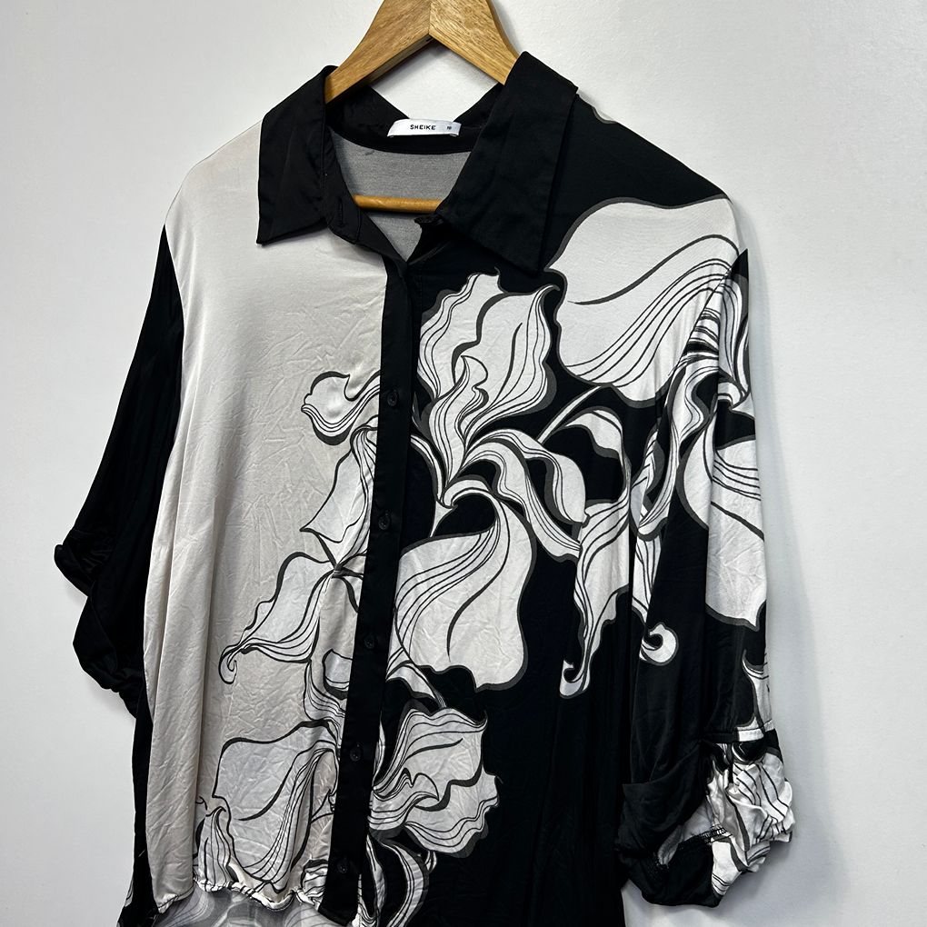 Sheike Black Floral Shirt - Size 16