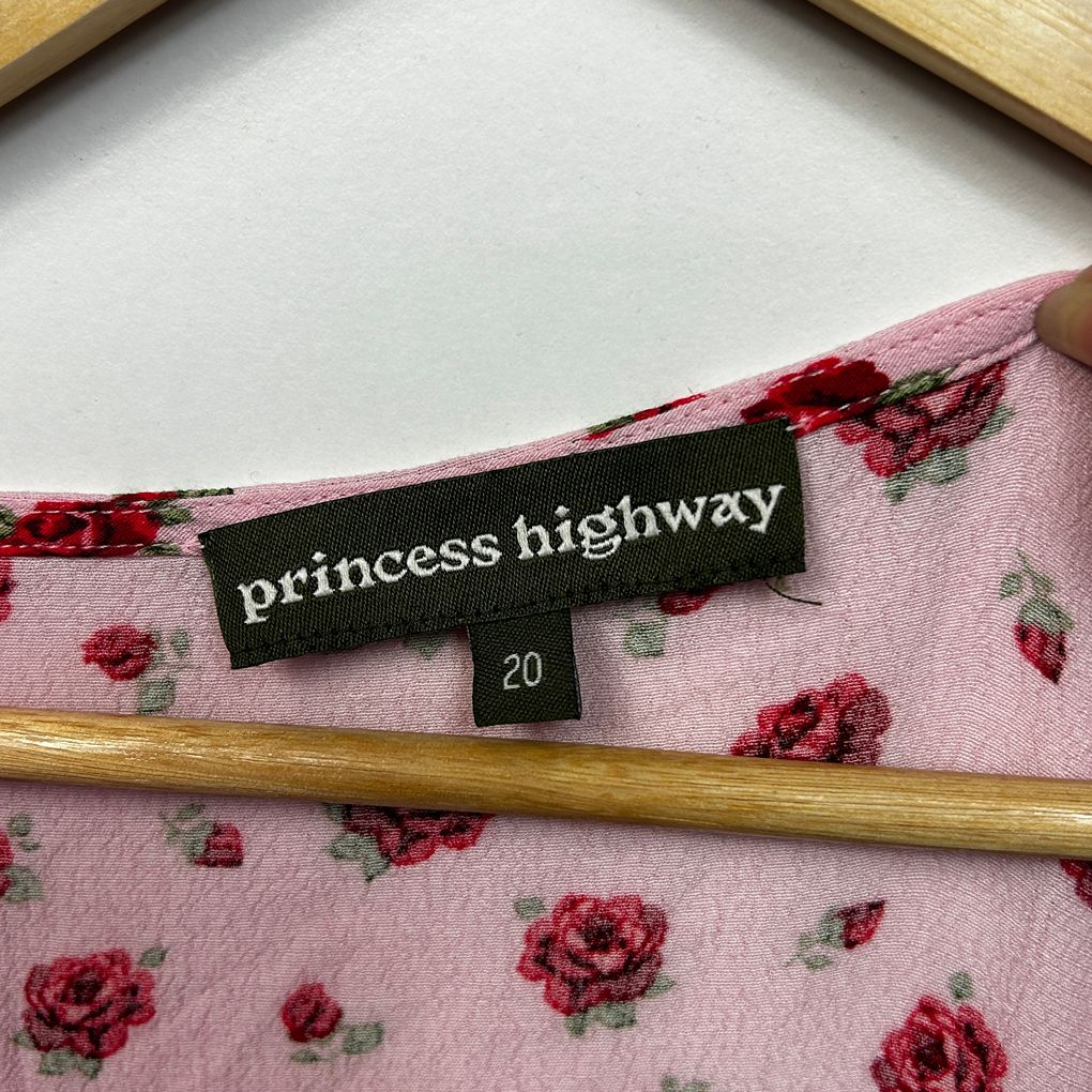 Princess Highway Pink Plus Size Floral Dress - Size 20