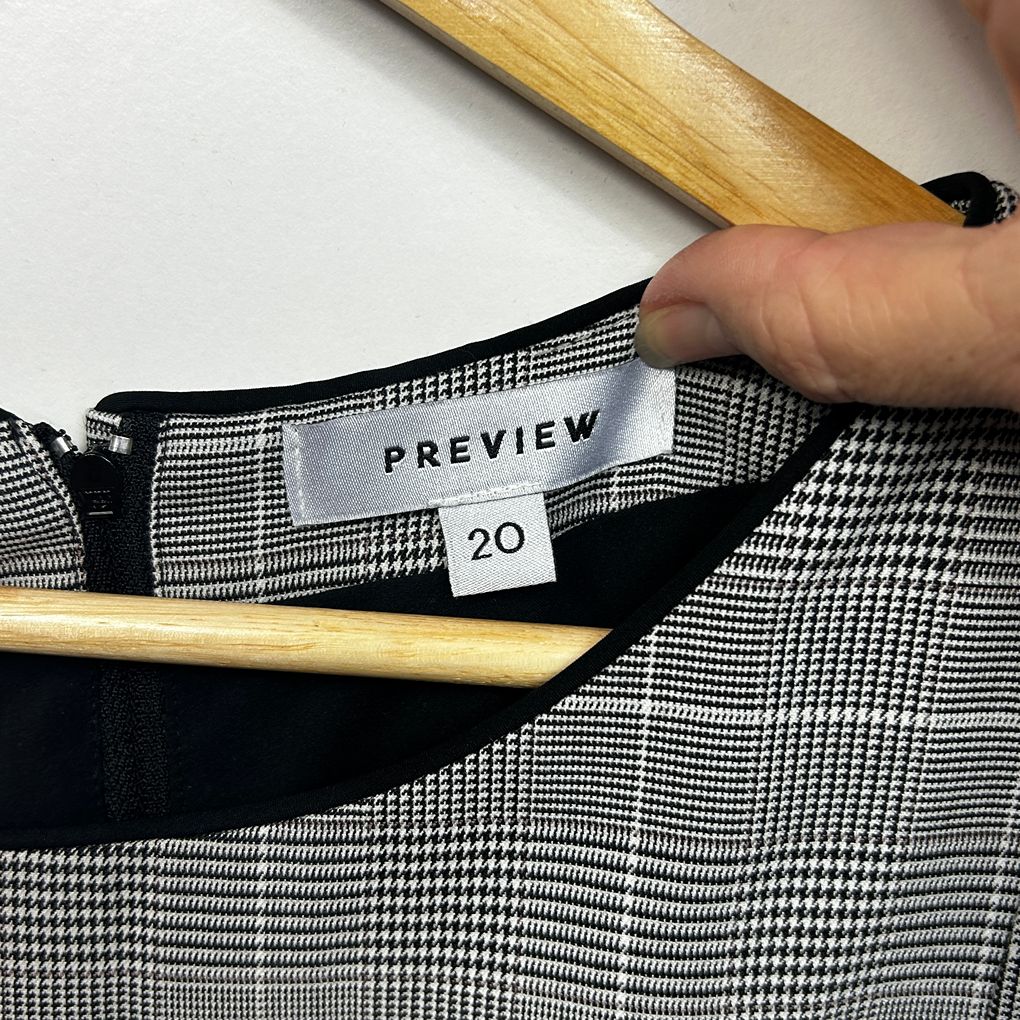 Preview Grey Plus Size Check Dress - Size 20