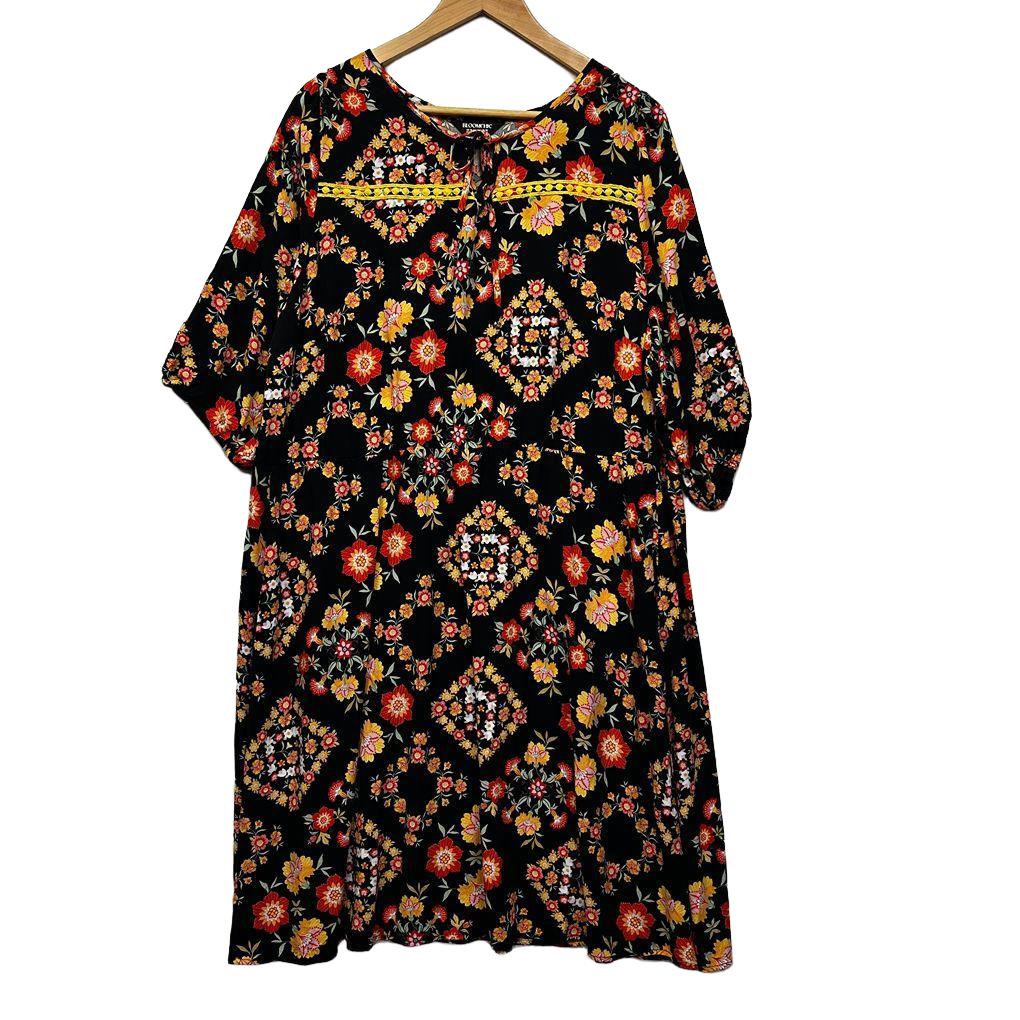Bloomchic Dress - Size 26-28