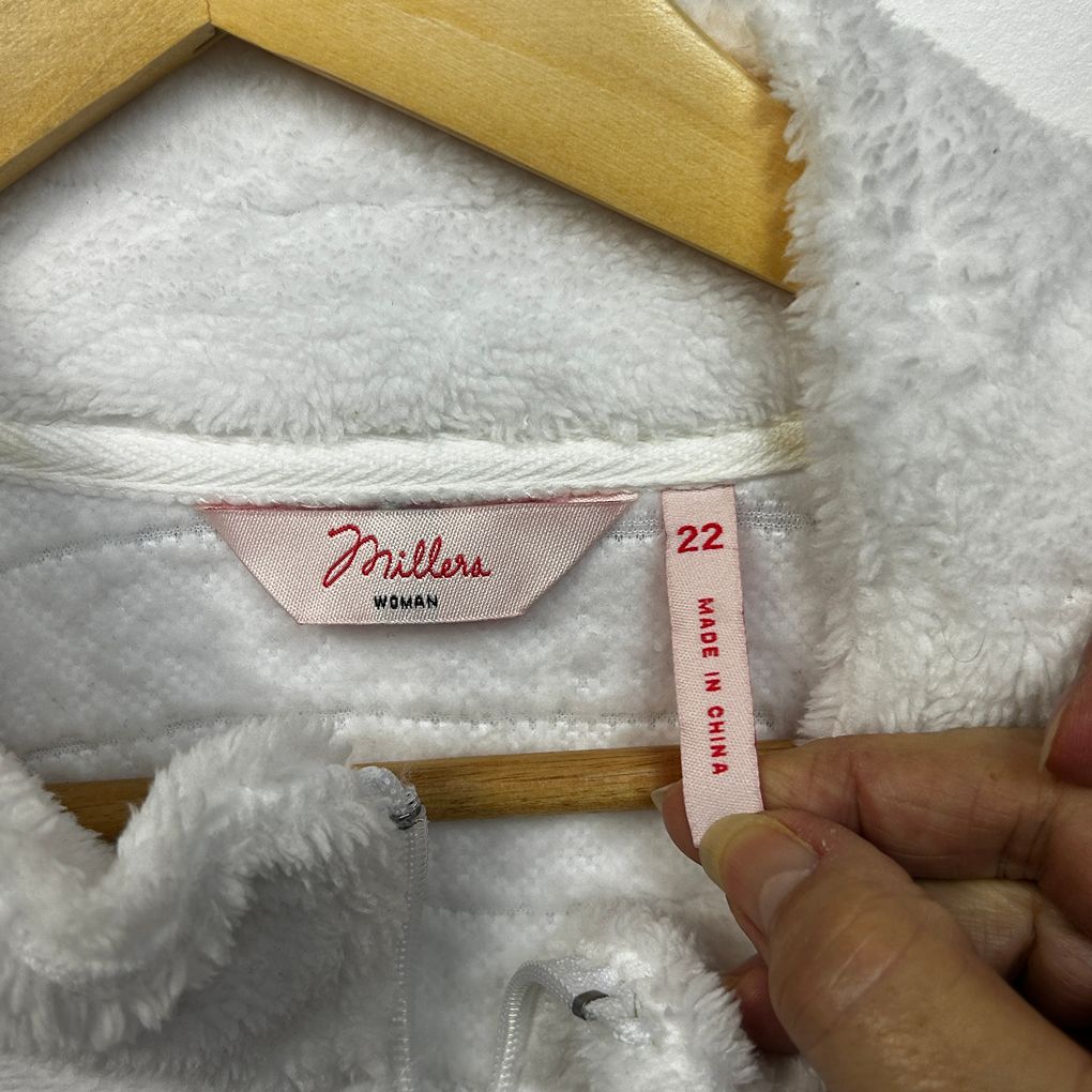 Millers White Plus Size Fleece Jacket - Size 22