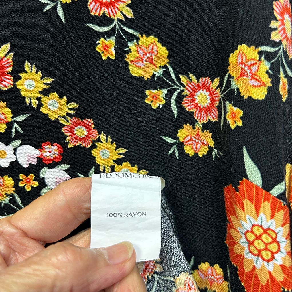 Bloomchic Black Floral Dress - Size 26-28