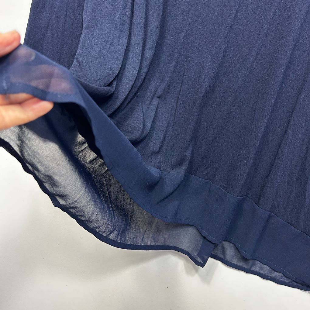 Basics by Threadz Navy Top - Size XXXL