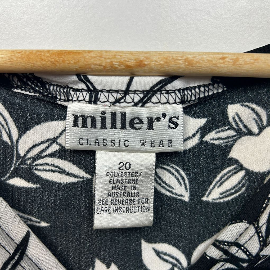 Millers Black Floral Plus Size Top - Size 20