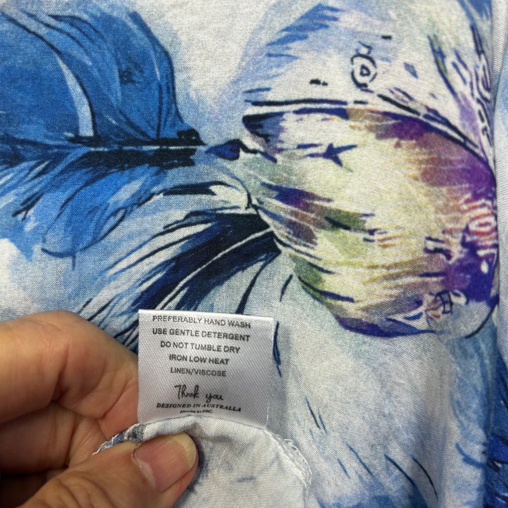 Willow & Tree Blue Feather Print Linen Top - Size 16