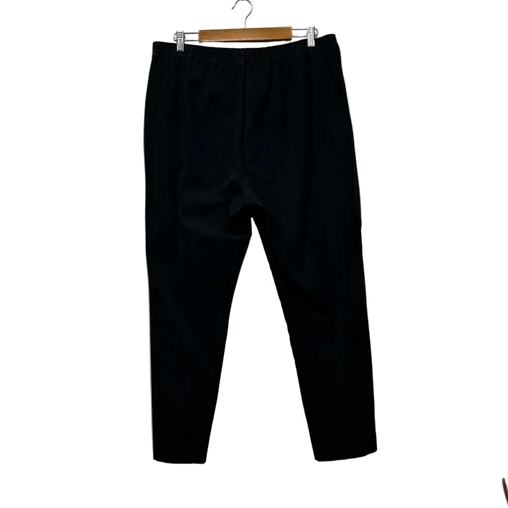 Maggie T Black Pants - Size 16