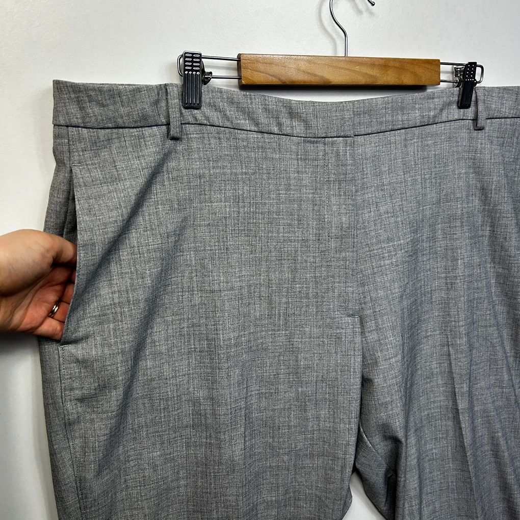 M&S Grey Plus Size Grey Womens Pants - Size 24 Short