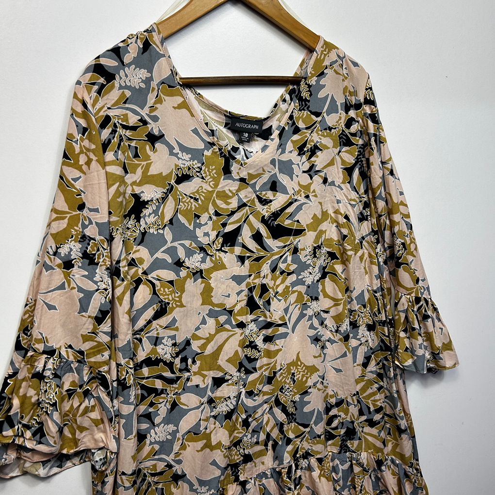 Autograph Olive Plus Size Top - Size 18