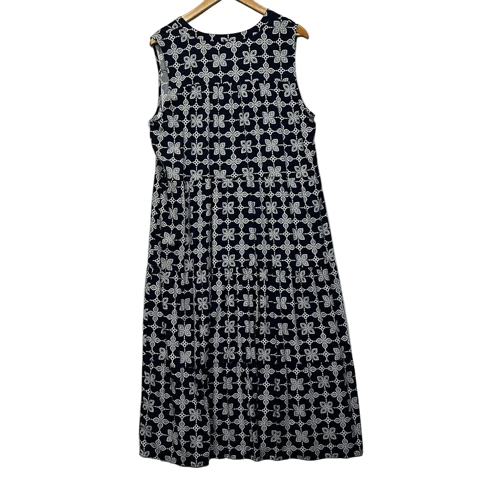 Suzanne Grae Navy and White Sleeveless Maxi Dress - Size 16