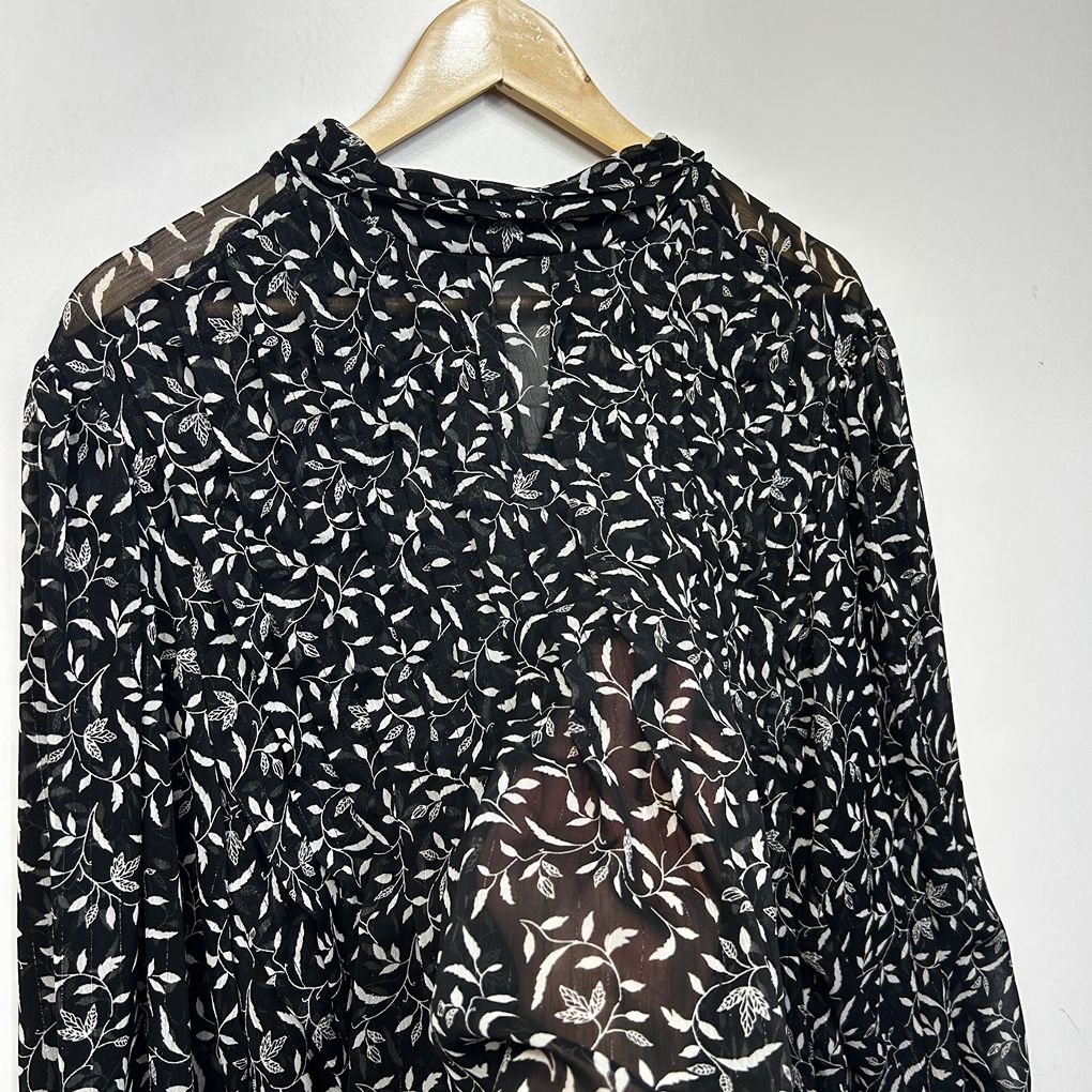 Basque Curve Black Leaf Print Plus Size Top - Size 20