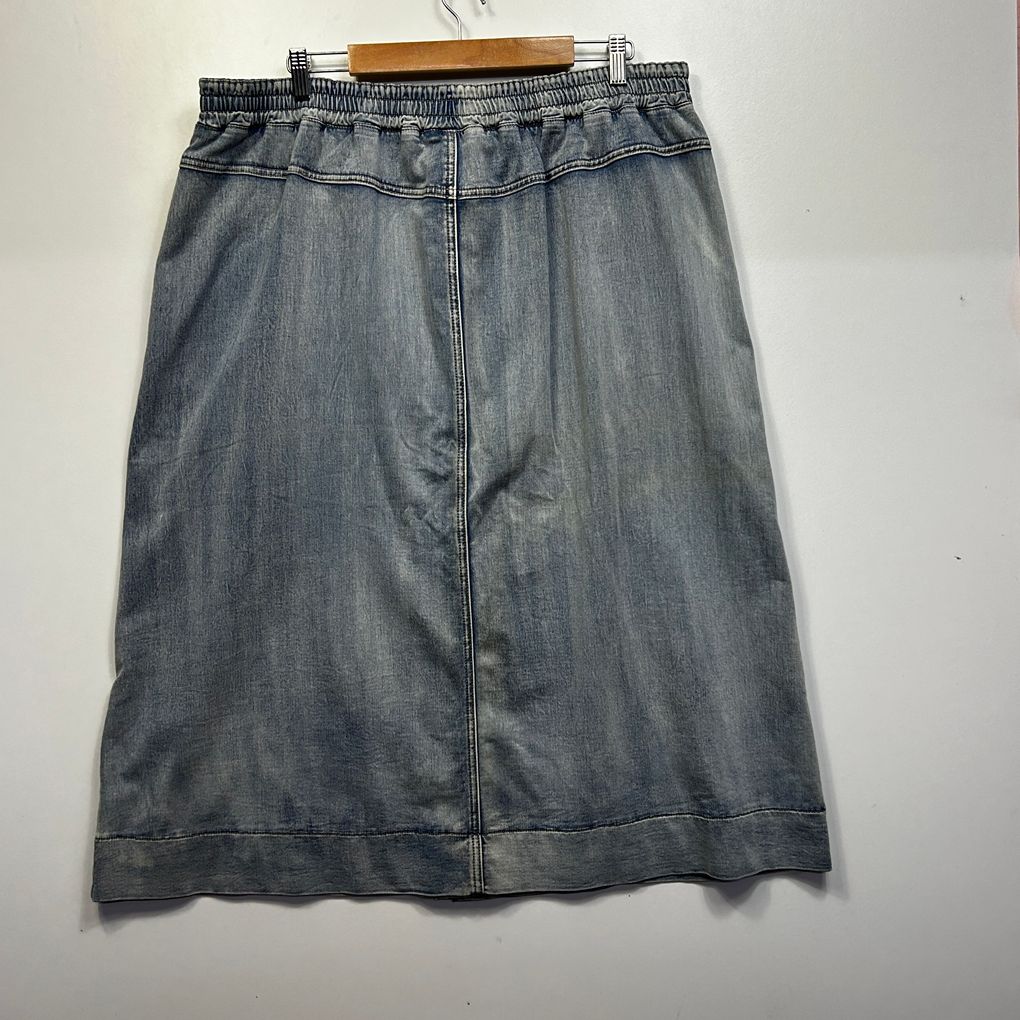 Virtuelle Blue Denim Skirt - Size 20