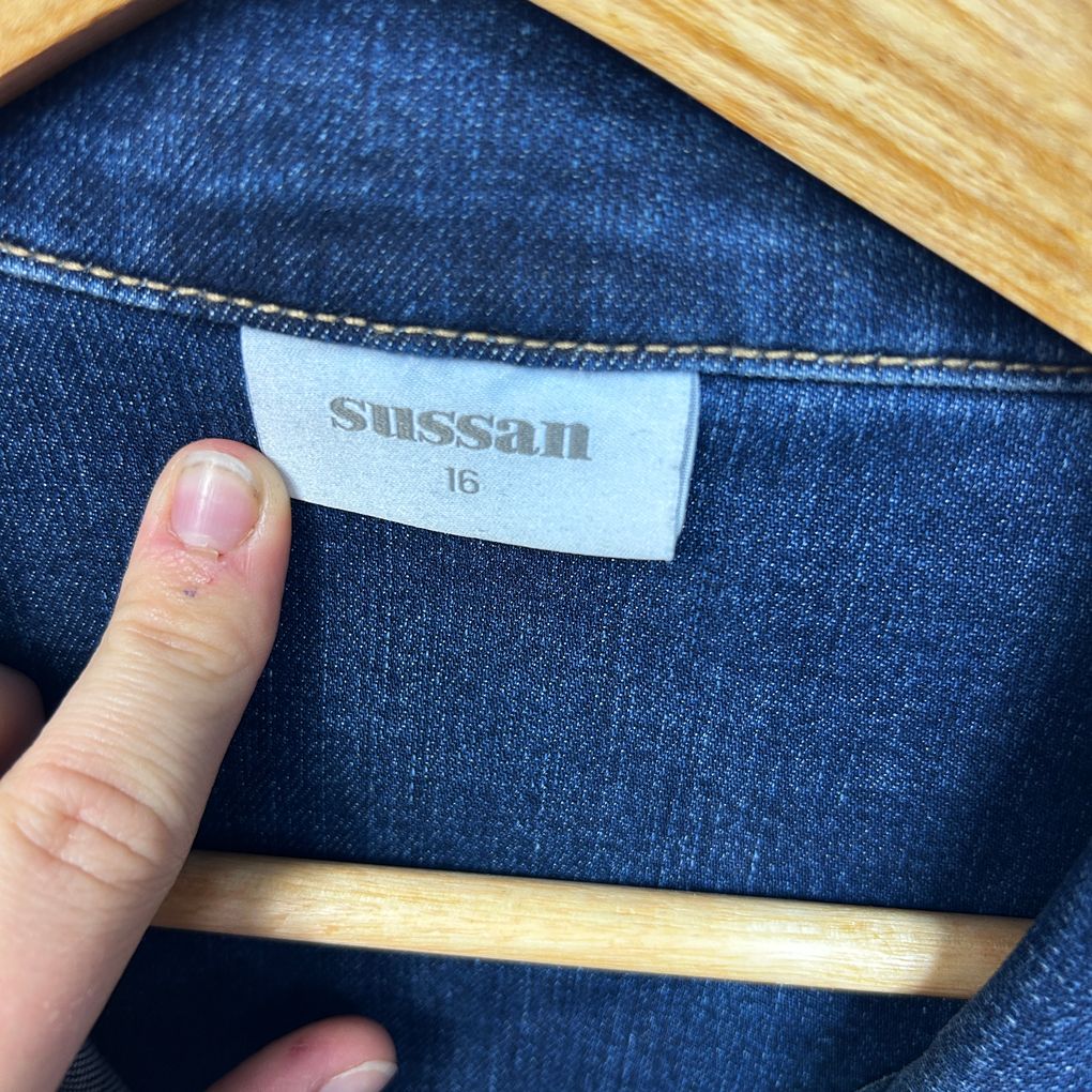 Sussan Blue Dark Wash Denim Jacket - Size 16
