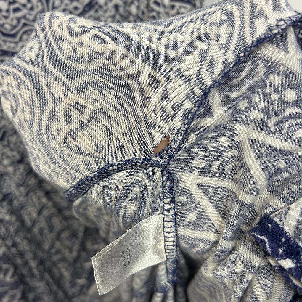 Autograph Navy Plus Size Longline Batwing Top - Size 22 (fault)