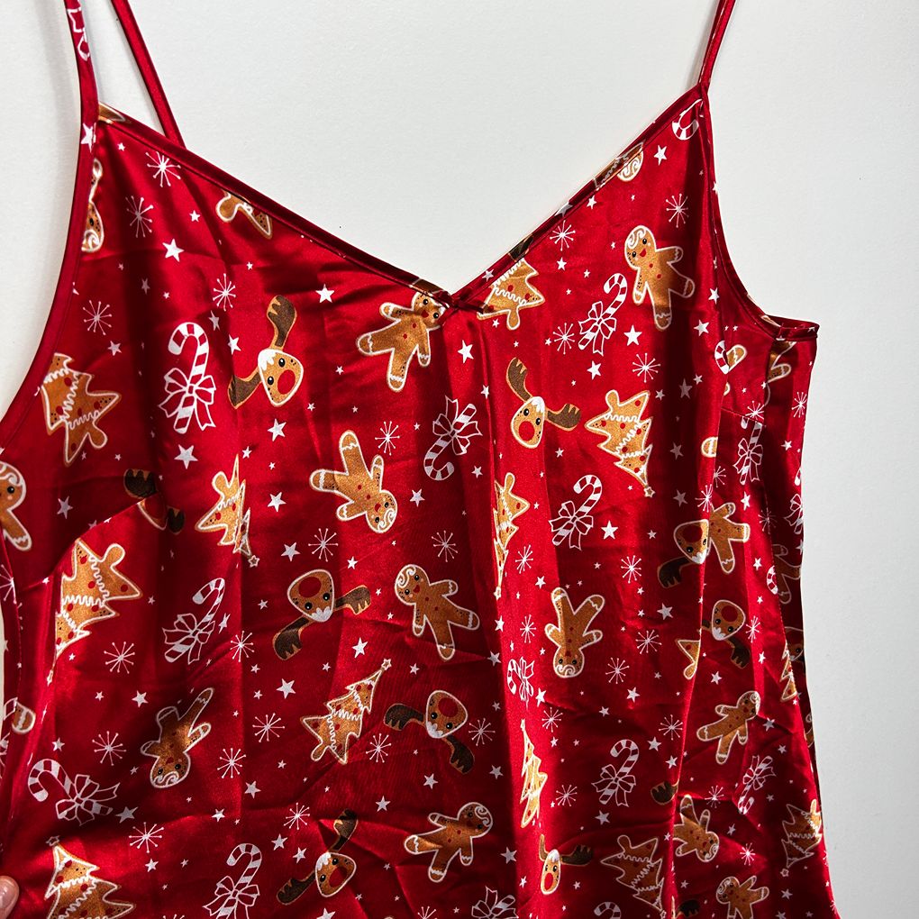 Red Christmas Nightie - Size 14/16