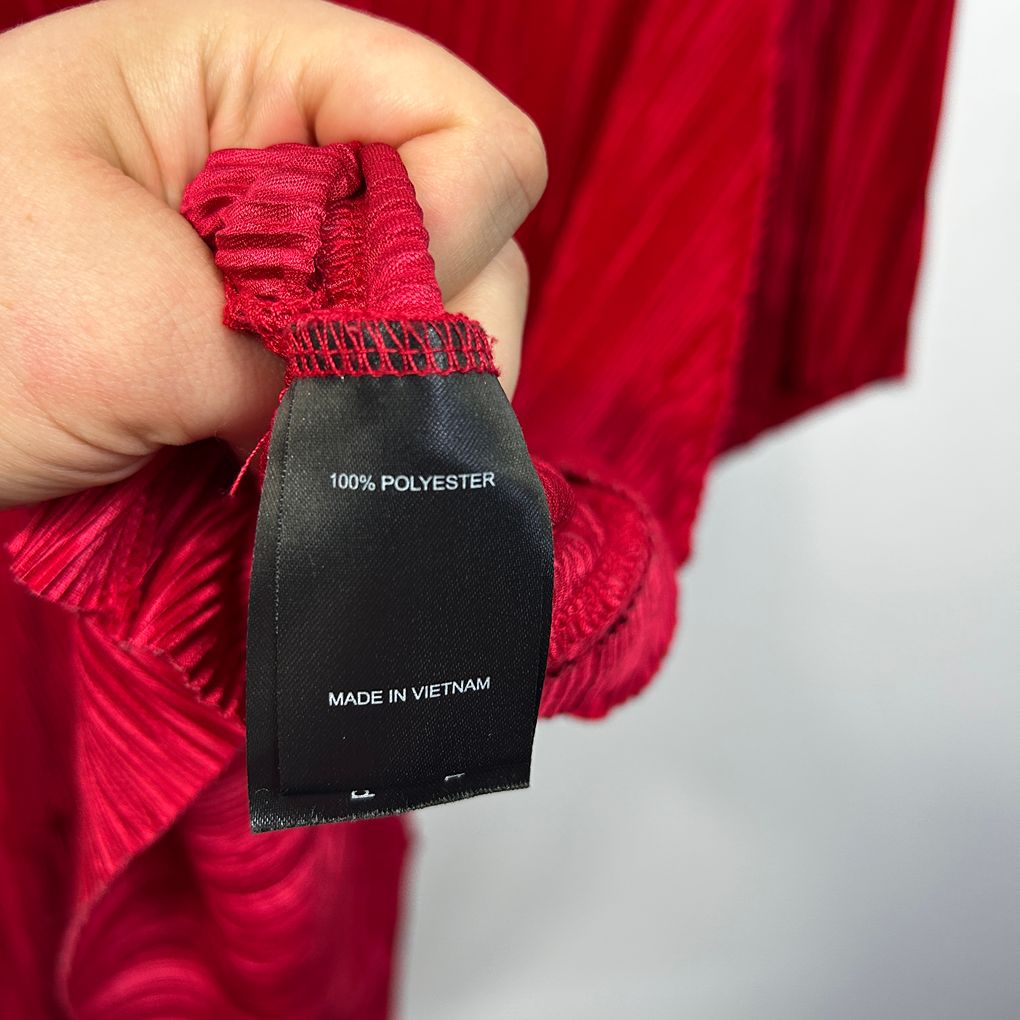 Taking Shape Red Plus Size Tiered Pleated Top - Size 20