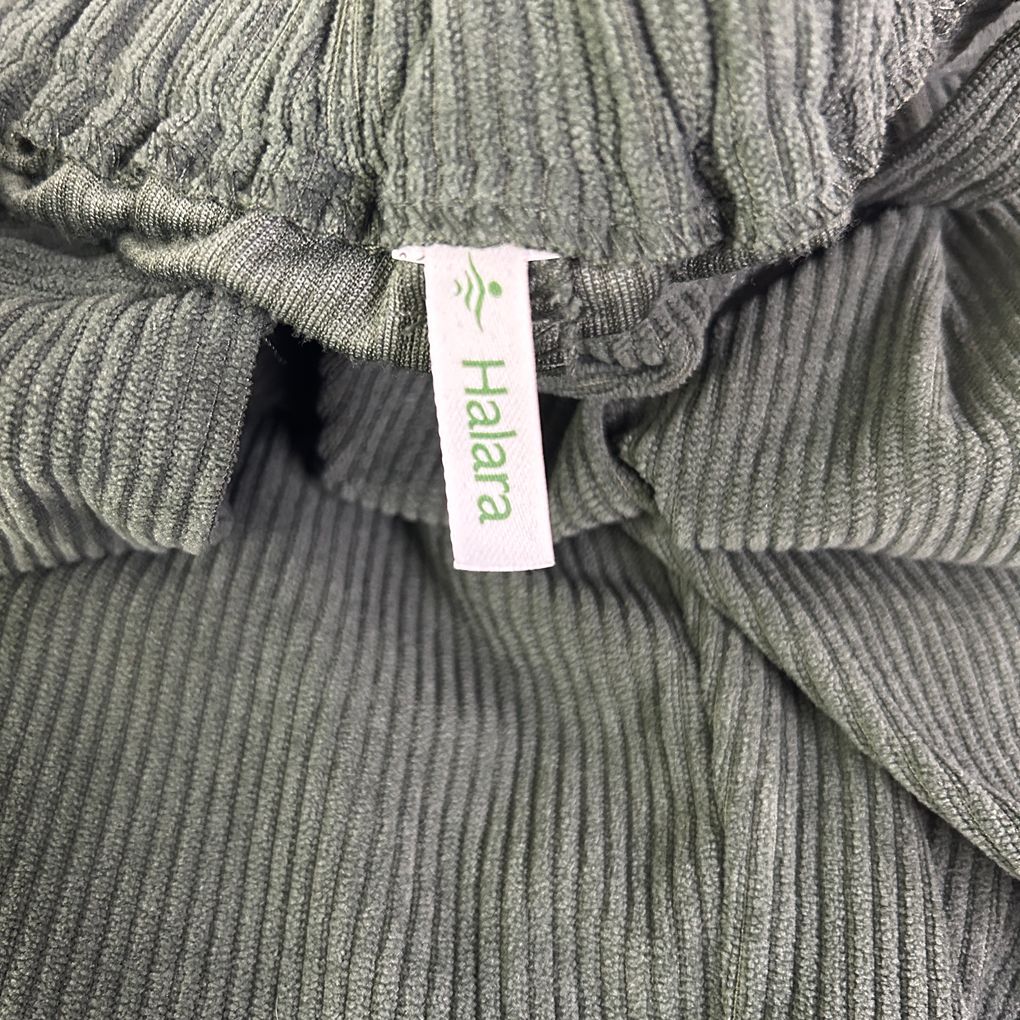 Halara Green Corduroy Pants - Size XL