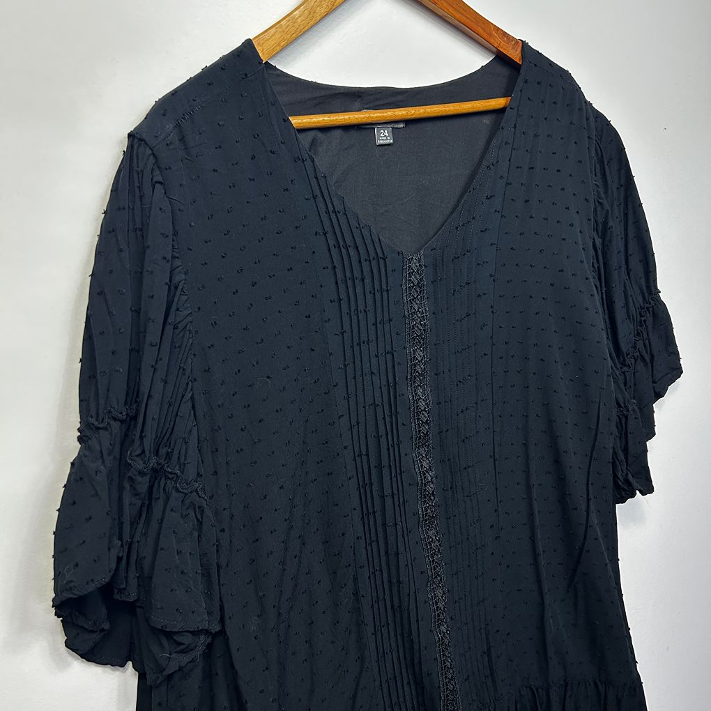 Autograph Black Plus Size Pintuck Top - Size 24