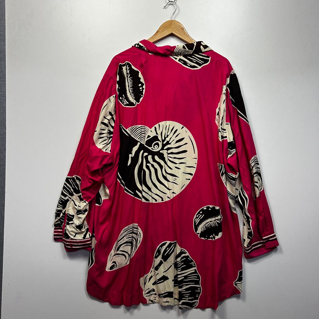 Adrift Pink Plus Size Shell Print Shirt - Size 4XL (fits up to 22) RRP $129