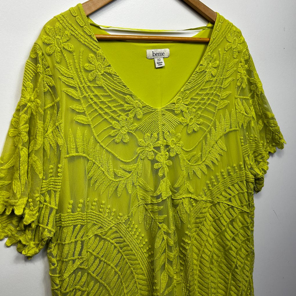Beme Lime Green Plus Size Embroidered Cotton Top - Size 22