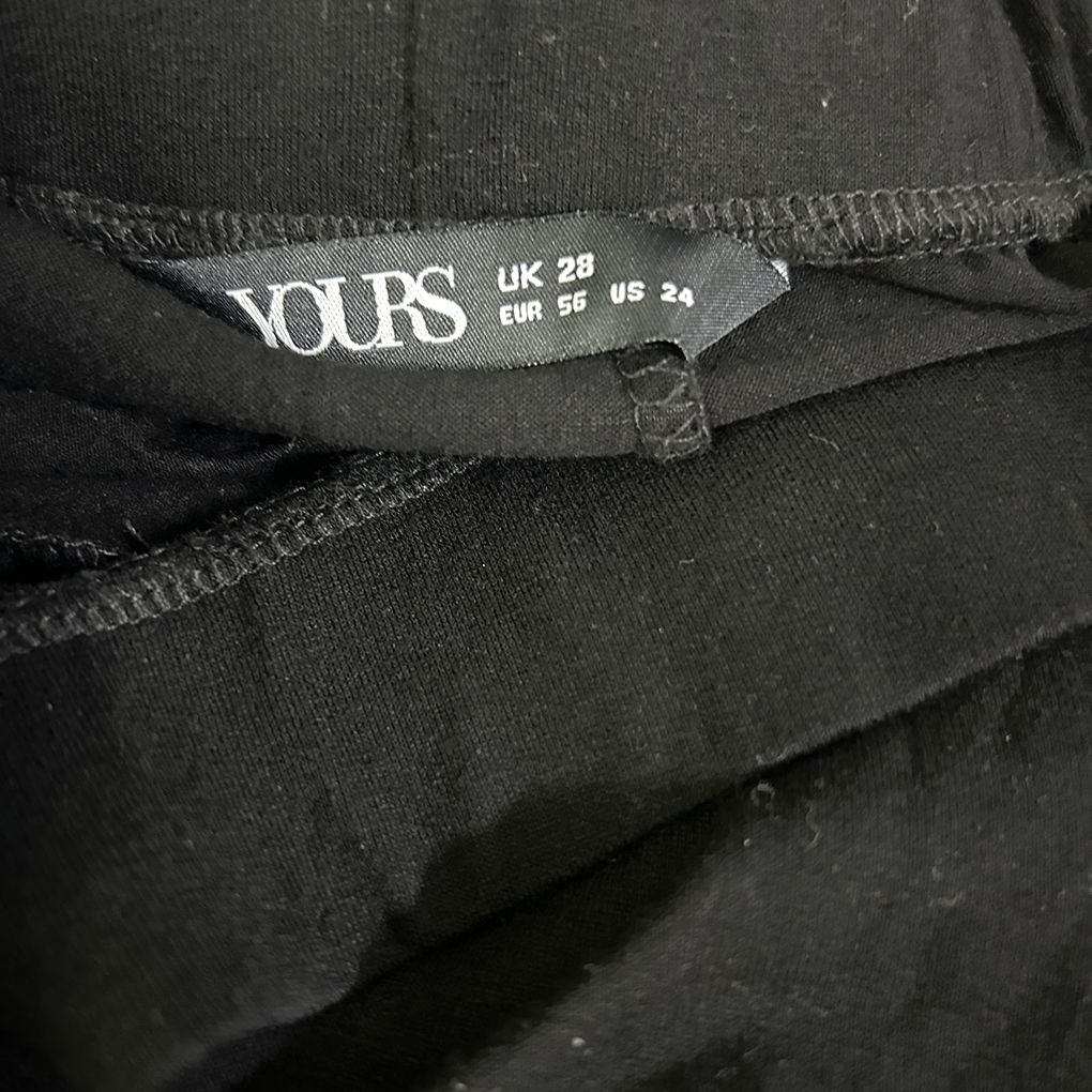 Yours Black Pants - Size 28