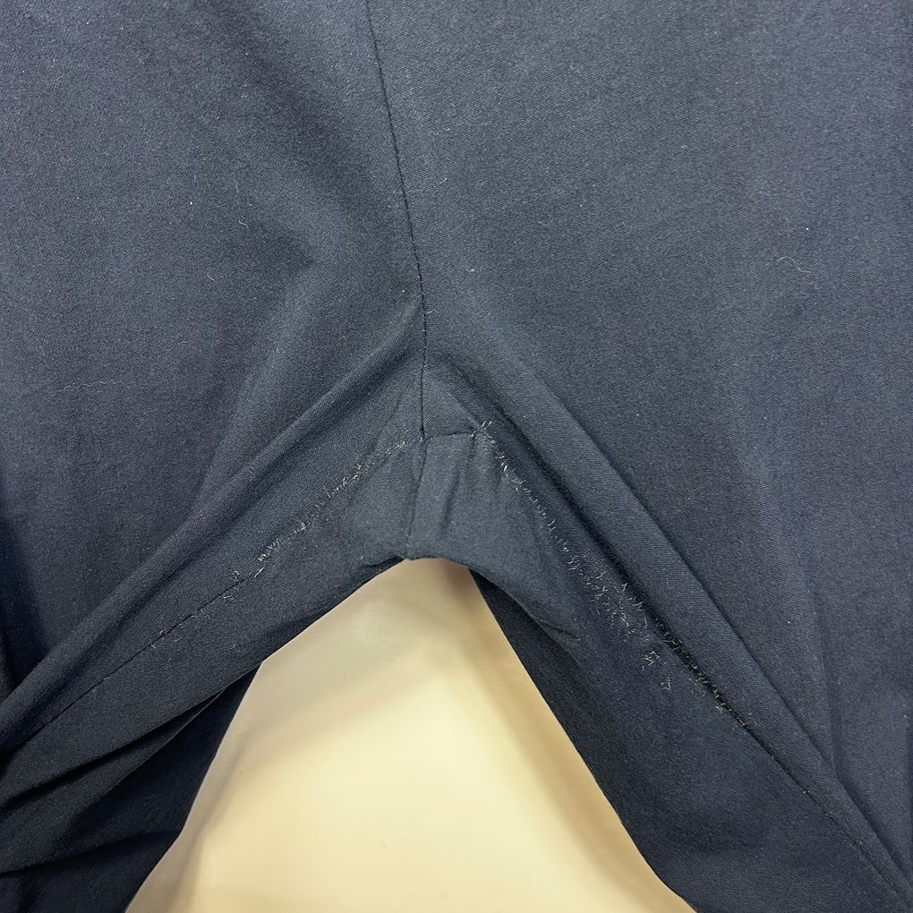 Millers Navy Cropped Pants - Size 22 (Fault)