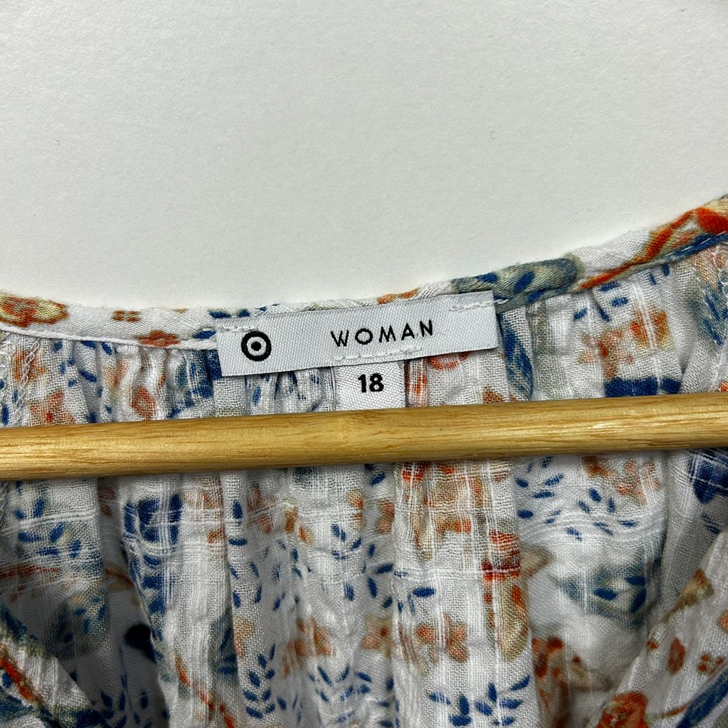 Target Multicoloured Floral Cotton Top - Size 18