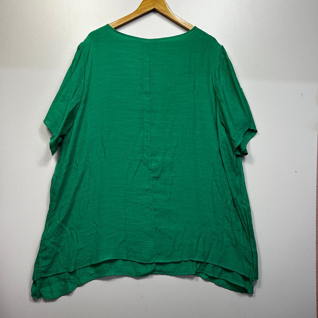 Autograph Green Top - Size 24