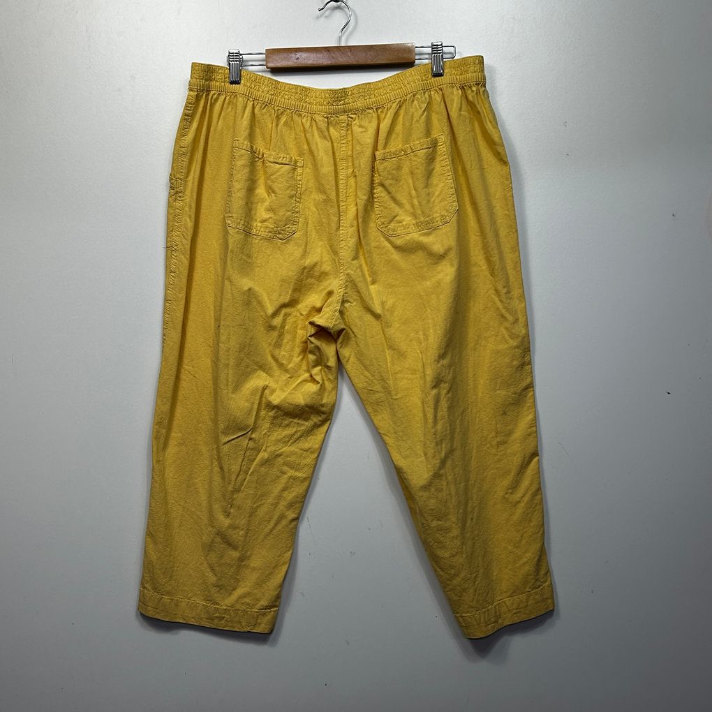 Millers Yellow Plus Size Cotton Cropped Pants - Size 18